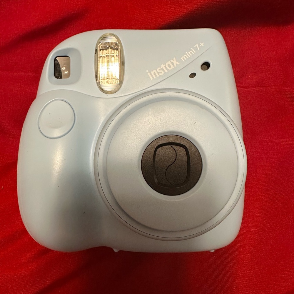Fujifilm Instax Mini 7+ Camera - Sky Blue